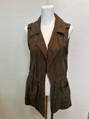 Sanctuary -Olive- Sleeveless Utility Vest